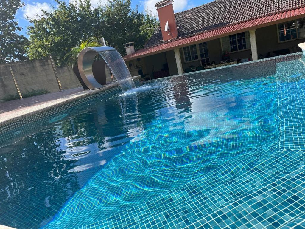 La Casa De Las Ranas Poio Esterno foto